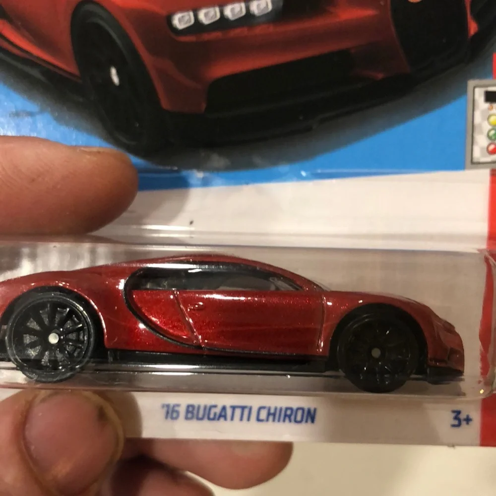 2016 Bugatti Chiron Toy Car